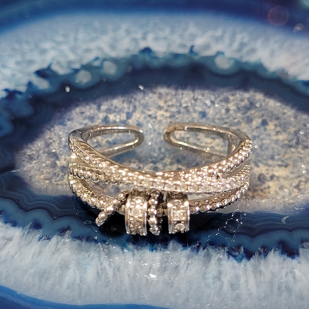 Two silver Rings - Picture 2 of 8
